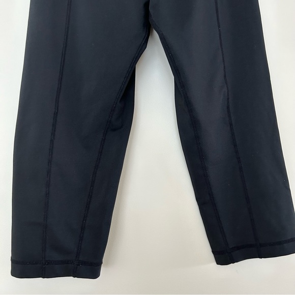 Women’s Nike Pro Capri Leggings - Picture 12 of 12